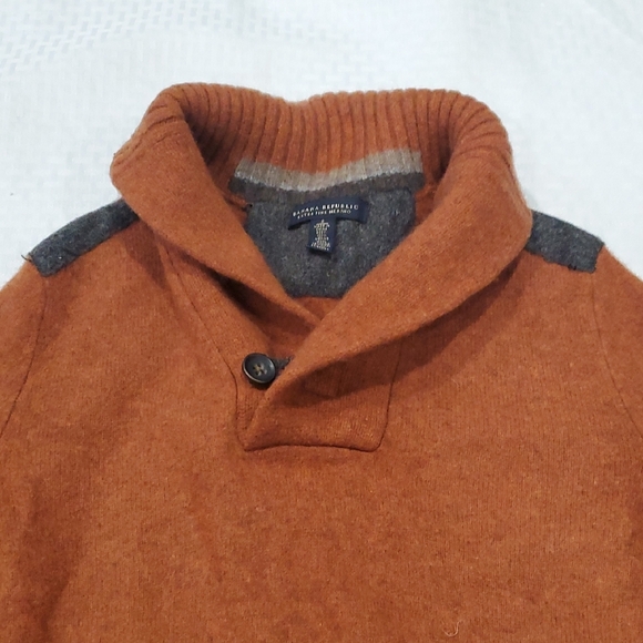 Banana Republic Orange  100% Merino Wool  Sweater Size S - Picture 3 of 11